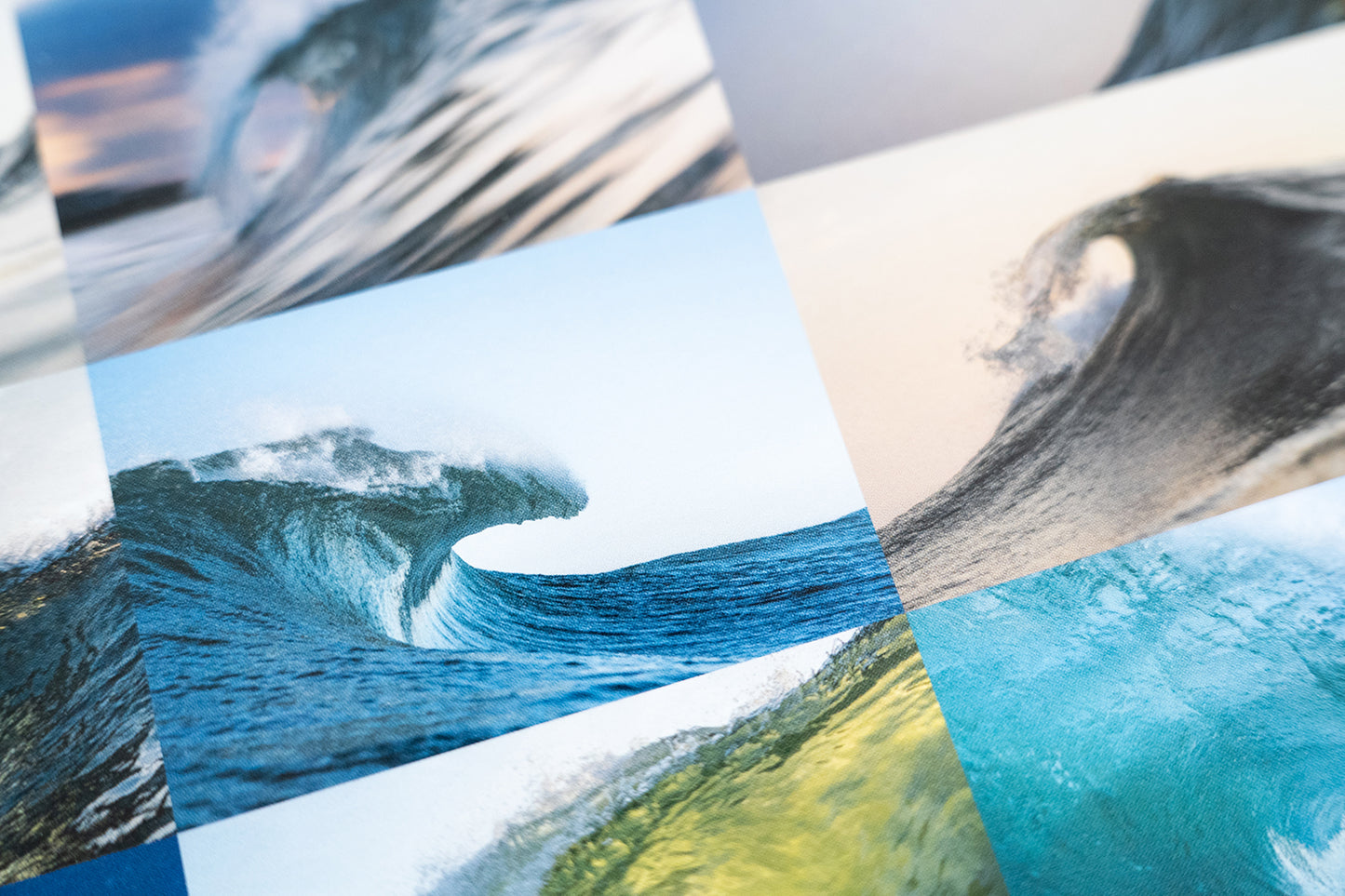 Liquid Moments / Wave Calendar 2024 (USA & CA)